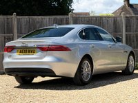 USED 2019 19 JAGUAR XF 2.0 XF Prestige D Auto 4dr Sat Nav Heated Seats