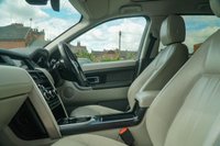 USED 2017 67 LAND ROVER DISCOVERY SPORT 2.0 TD4 HSE Black SUV 5dr Diesel Auto 4WD Euro 6 (s/s) (180 ps) 