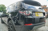 USED 2017 67 LAND ROVER DISCOVERY SPORT 2.0 TD4 HSE Black SUV 5dr Diesel Auto 4WD Euro 6 (s/s) (180 ps) 