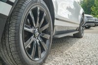 USED 2018 68 LAND ROVER RANGE ROVER VELAR 2.0 D180 R-Dynamic HSE SUV 5dr Diesel Auto 4WD Euro 6 (s/s) (180 ps) 