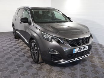2019 PEUGEOT 5008
