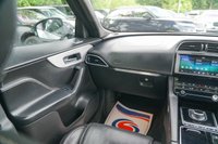 USED 2019 19 JAGUAR F-PACE 2.0 D180 R-Sport SUV 5dr Diesel Auto AWD Euro 6 (s/s) (180 ps) 