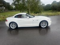 USED 2015 15 BMW Z4 2.0 20i Convertible 2dr Petrol Auto sDrive Euro 6 (184 ps) GREAT CONDTION BMW Z4 CONVERTIBLE IN WHITE WITH RED LEATHER