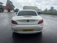 USED 2015 15 BMW Z4 2.0 20i Convertible 2dr Petrol Auto sDrive Euro 6 (184 ps) GREAT CONDTION BMW Z4 CONVERTIBLE IN WHITE WITH RED LEATHER