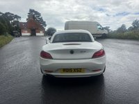 USED 2015 15 BMW Z4 2.0 20i Convertible 2dr Petrol Auto sDrive Euro 6 (184 ps) GREAT CONDTION BMW Z4 CONVERTIBLE IN WHITE WITH RED LEATHER