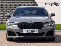 USED 2021 21 BMW 5 SERIES 4.4 M550i V8 Saloon 4dr Petrol Steptronic xDrive Euro 6 (s/s) (530 ps) Technology Pack | Visibility Pack