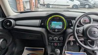 USED 2019 69 MINI HATCH 1.5 Cooper Classic Hatchback 3dr Petrol Manual Euro 6 (s/s) (136 ps) *** LOW MILEAGE - NAVIGATION PACKAGE WORTH &pound;900 - BLUETOOTH ***