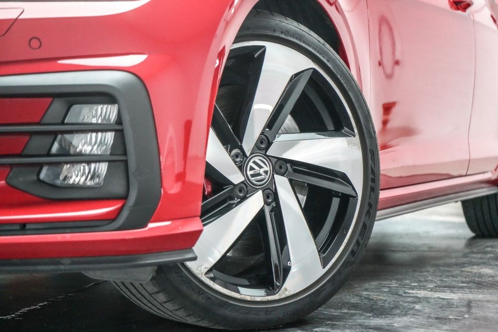 View our VOLKSWAGEN GOLF
