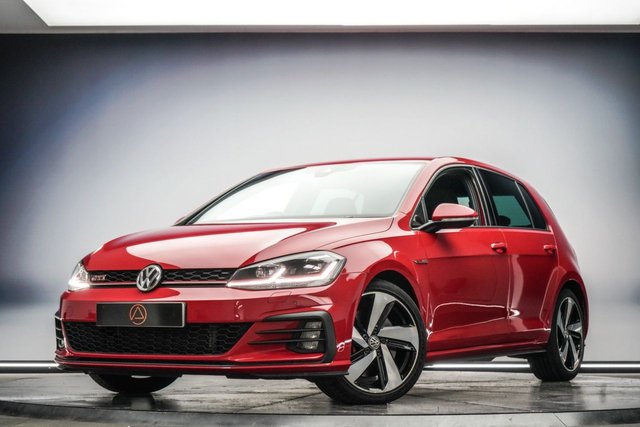 View our VOLKSWAGEN GOLF