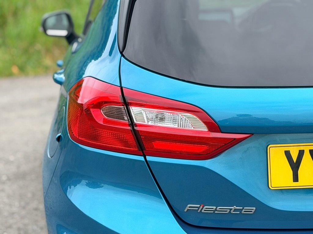 USED 2018 67 FORD FIESTA 1.0T EcoBoost Zetec Hatchback 5dr Petrol Manual Euro 6 (s/s) (100 ps) **  7 SERVICE STAMPS INC WET BELT **