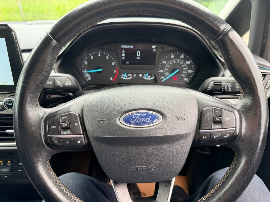 USED 2018 67 FORD FIESTA 1.0T EcoBoost Zetec Hatchback 5dr Petrol Manual Euro 6 (s/s) (100 ps) **  7 SERVICE STAMPS INC WET BELT **