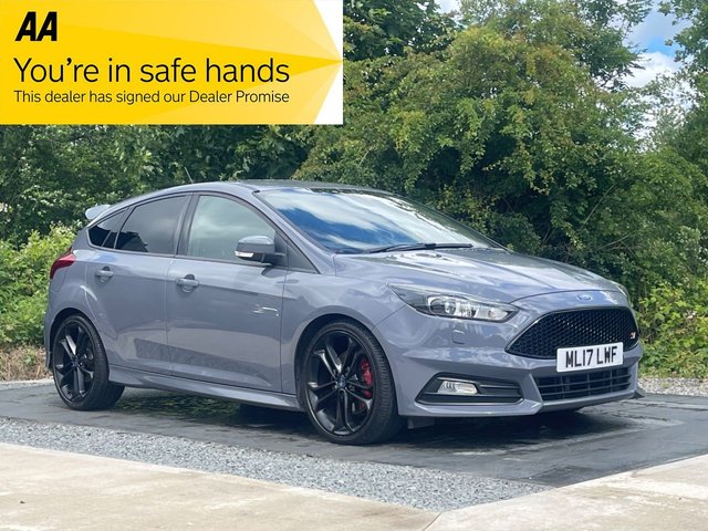 View our FORD FOCUS