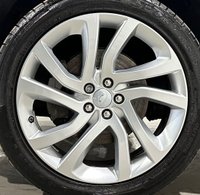 USED 2015 65 LAND ROVER DISCOVERY SPORT 2.0 TD4 HSE Luxury SUV 5dr Diesel Auto 4WD Euro 6 (s/s) (180 ps) 