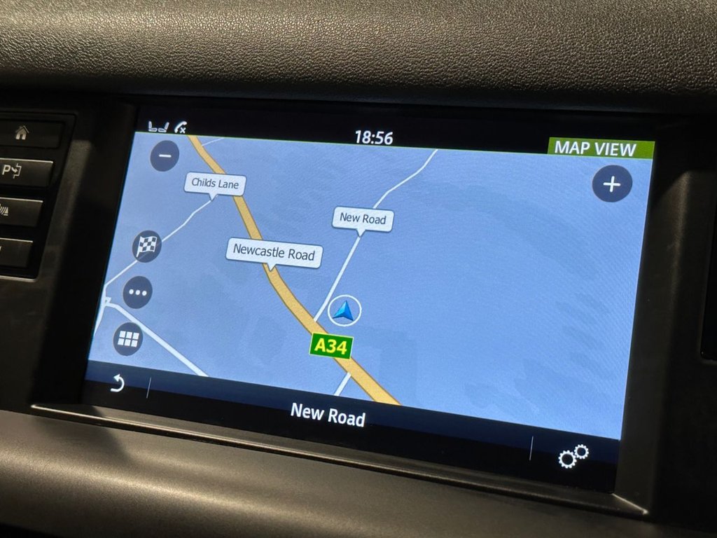 USED 2015 65 LAND ROVER DISCOVERY SPORT 2.0 TD4 HSE Luxury SUV 5dr Diesel Auto 4WD Euro 6 (s/s) (180 ps) 