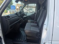 USED 2023 23 NISSAN INTERSTAR 35 Tekna 2.3 DCi 135 L2 H2 MWB Med roof Panel van - EURO 6 + AIR CON + SAT NAV AIR CON - CRUISE - SAT NAV - EURO 6