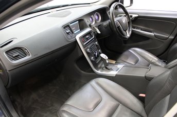 View our VOLVO V60