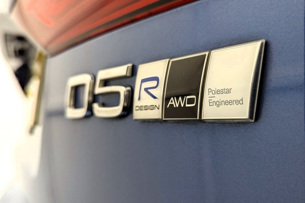 USED 2018 18 VOLVO XC60 2.0 D5 PowerPulse R-Design Pro SUV 5dr Diesel Auto AWD Euro 6 (s/s) (235 ps) **&pound;9,450 Of Optional Extras**