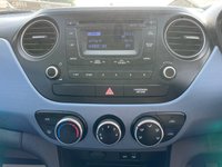 USED 2016 16 HYUNDAI I10 1.2 SE Hatchback 5dr Petrol Manual Euro 5 (87 ps) &pound;35 ROAD TAX + IDEAL STARTER CAR