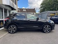 USED 2017 17 NISSAN QASHQAI 1.2 DIG-T Tekna SUV 5dr Petrol XTRON Euro 6 (s/s) (115 ps) Comprehensive Service History  |  Only 2 Owners From Brand New