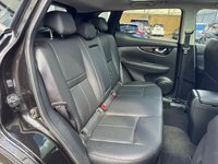 USED 2017 17 NISSAN QASHQAI 1.2 DIG-T Tekna SUV 5dr Petrol XTRON Euro 6 (s/s) (115 ps) Comprehensive Service History  |  Only 2 Owners From Brand New