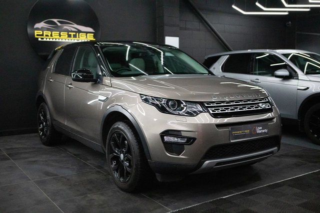View our Land Rover Discovery Sport 2.2 SD4 HSE SUV 5dr Diesel Auto 4WD Euro 5 (s/s) (190 ps)