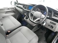 USED 2024 24 VOLKSWAGEN TRANSPORTER T28 2.0 TDI 110 BHP SWB STARTLINE EDITION 1 OWNER | AIR CON | CARPLAY | 3 SEATS !