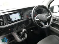 USED 2024 24 VOLKSWAGEN TRANSPORTER T28 2.0 TDI 110 BHP SWB STARTLINE EDITION 1 OWNER | AIR CON | CARPLAY | 3 SEATS !