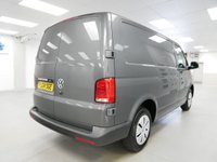 USED 2024 24 VOLKSWAGEN TRANSPORTER T28 2.0 TDI 110 BHP SWB STARTLINE EDITION 1 OWNER | AIR CON | CARPLAY | 3 SEATS !