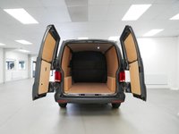 USED 2024 24 VOLKSWAGEN TRANSPORTER T28 2.0 TDI 110 BHP SWB STARTLINE EDITION 1 OWNER | AIR CON | CARPLAY | 3 SEATS !