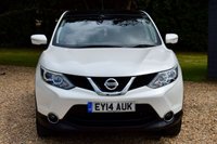 USED 2014 14 NISSAN QASHQAI 1.2 DIG-T Acenta Premium SUV 5dr Petrol Manual 2WD Euro 5 (s/s) (115 ps) 9 SERVICES + NEW MOT! PAN ROOF, SAT NAV, CAMERA, SENSORS!