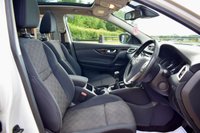 USED 2014 14 NISSAN QASHQAI 1.2 DIG-T Acenta Premium SUV 5dr Petrol Manual 2WD Euro 5 (s/s) (115 ps) 9 SERVICES + NEW MOT! PAN ROOF, SAT NAV, CAMERA, SENSORS!