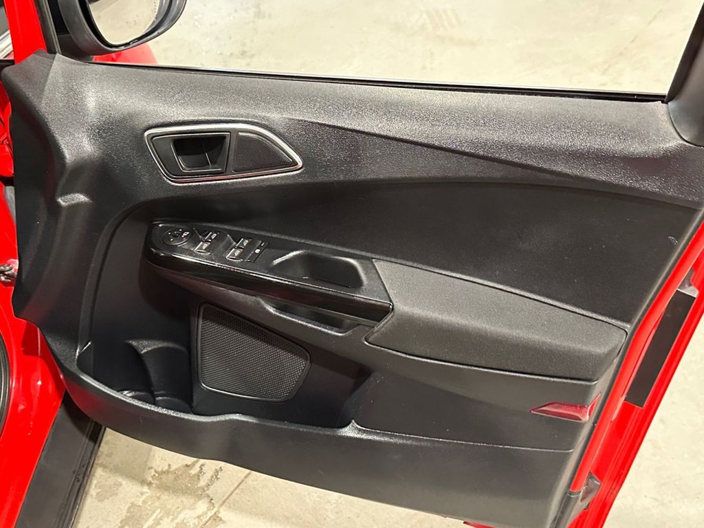 USED 2016 66 FORD B-MAX 1.0T EcoBoost Zetec Red Edition MPV 5dr Petrol Manual Euro 6 (s/s) (140 ps) 