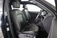 USED 2022 22 VOLKSWAGEN TIGUAN ALLSPACE 1.5 TSI R-Line DSG Euro 6 (s/s) 5dr Pan Sunroof, Rev Camera,