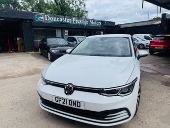 View our VOLKSWAGEN GOLF