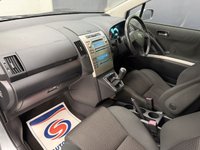 USED 2009 09 TOYOTA COROLLA VERSO 2.2 D-4D SR MPV 5dr Diesel Manual (167 g/km, 134 bhp) **7 Seater**