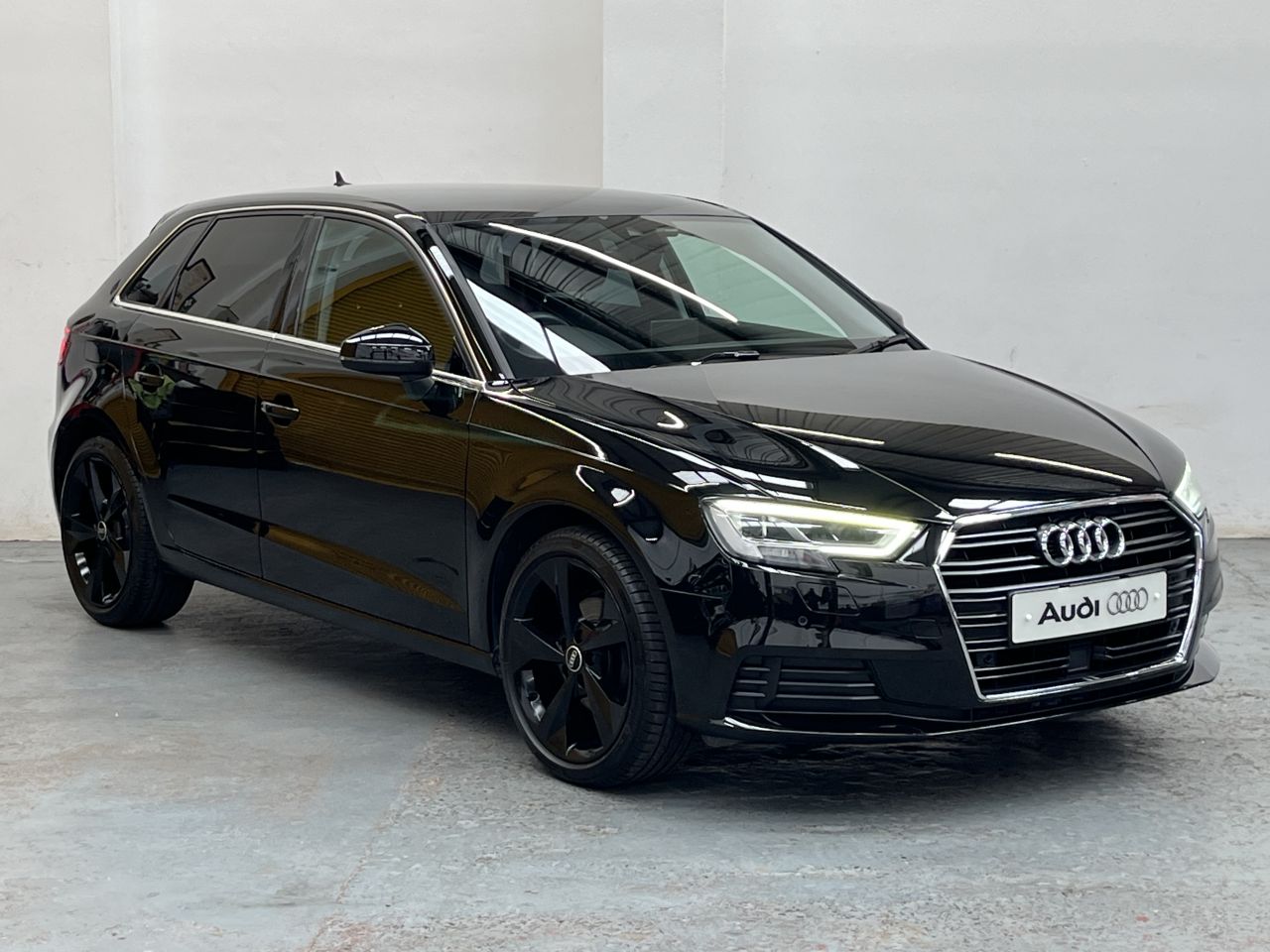 2020 AUDI A3 1.4TFSI Sport Sportback 5dr Petrol S Tronic - vehicle photo 4 for sale on PureCar