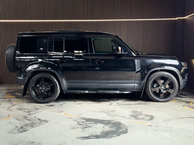View our LAND ROVER DEFENDER