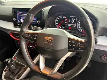View our SEAT ARONA