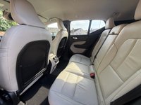 USED 2019 19 VOLVO XC40 2.0 T4 Inscription SUV 5dr Petrol Auto AWD Euro 6 (s/s) (190 ps) 