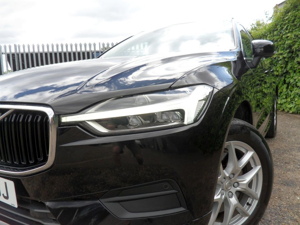 USED 2018 18 VOLVO XC60 2.0 D4 Momentum SUV 5dr Diesel Manual AWD Euro 6 (s/s) (190 ps) Blond Leather ReverseCamera Privacy