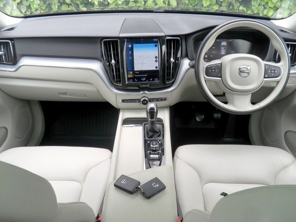 USED 2018 18 VOLVO XC60 2.0 D4 Momentum SUV 5dr Diesel Manual AWD Euro 6 (s/s) (190 ps) Blond Leather ReverseCamera Privacy