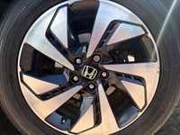 USED 2017 67 HONDA CR-V 2.0 i-VTEC EX SUV 5dr Petrol Auto 4WD Euro 6 (155 ps) 