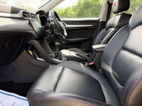 USED 2020 70 MG ZS 1.5 MG ZS Exclusive VTi-Tech 5dr Sat Nav Apple CarPlay Android