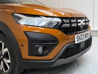 USED 2023 23 DACIA SANDERO STEPWAY 1.0 TCe Journey Hatchback 5dr Petrol CVT automatic 90 bhp 