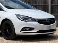 USED 2018 68 VAUXHALL ASTRA 1.4 Astra Elite Nav T 5dr Full Service History Apple Car