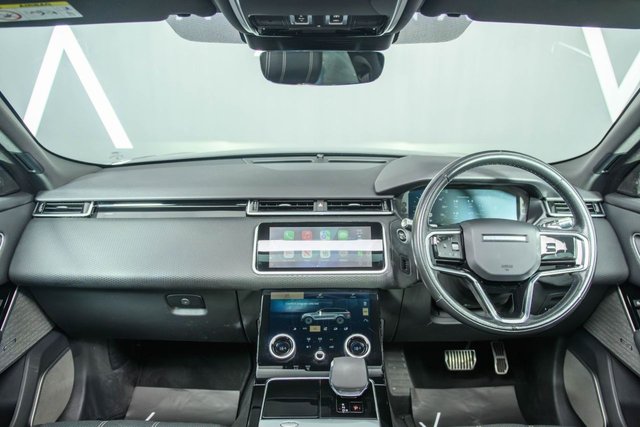 View our LAND ROVER RANGE ROVER VELAR