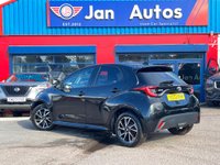 USED 2022 72 TOYOTA YARIS 1.5 VVT-h Design E-CVT Euro 6 (s/s) 5dr Full SH+1owner+Nav+Camera