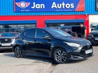 USED 2022 72 TOYOTA YARIS 1.5 VVT-h Design E-CVT Euro 6 (s/s) 5dr Full SH+1owner+Nav+Camera