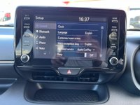 USED 2022 72 TOYOTA YARIS 1.5 VVT-h Design E-CVT Euro 6 (s/s) 5dr Full SH+1owner+Nav+Camera
