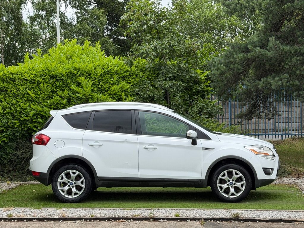 USED 2011 J FORD KUGA 2.0 TDCi Zetec SUV 5dr Diesel Manual 2WD Euro 5 (140 ps) HEATED SEATS, SAT NAV, BLUETOOTH